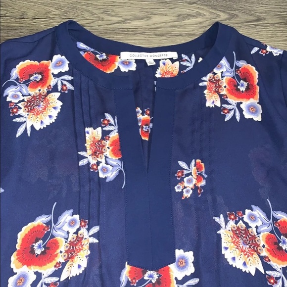 Collective Concepts blouse - Picture 2 of 6